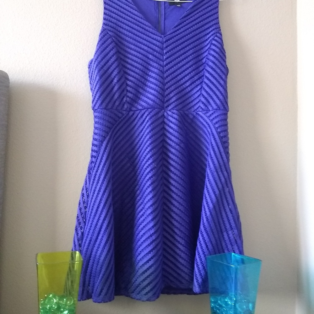 Woman's 👗 - Picture 2 of 2